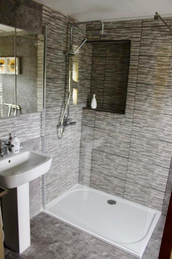 Winforton The Sun B&B Rooms מראה חיצוני תמונה